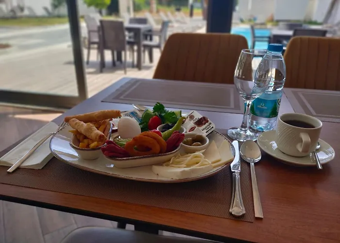 Iberis Hotel Lara
